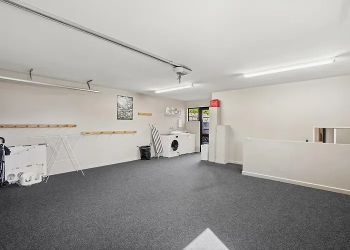 King Of The Hill | Spacious & Family Friendly Ferienhaus