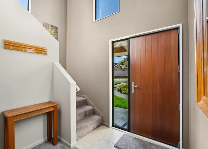 King Of The Hill | Spacious & Family Friendly Wanaka