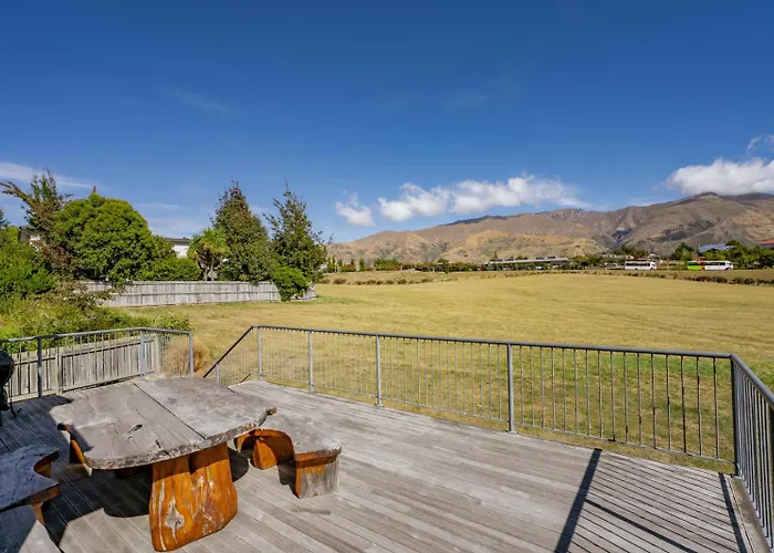 King Of The Hill | Spacious & Family Friendly Ferienhaus *