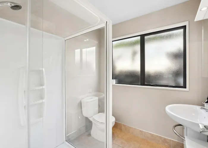 King Of The Hill | Spacious & Family Friendly * Wanaka